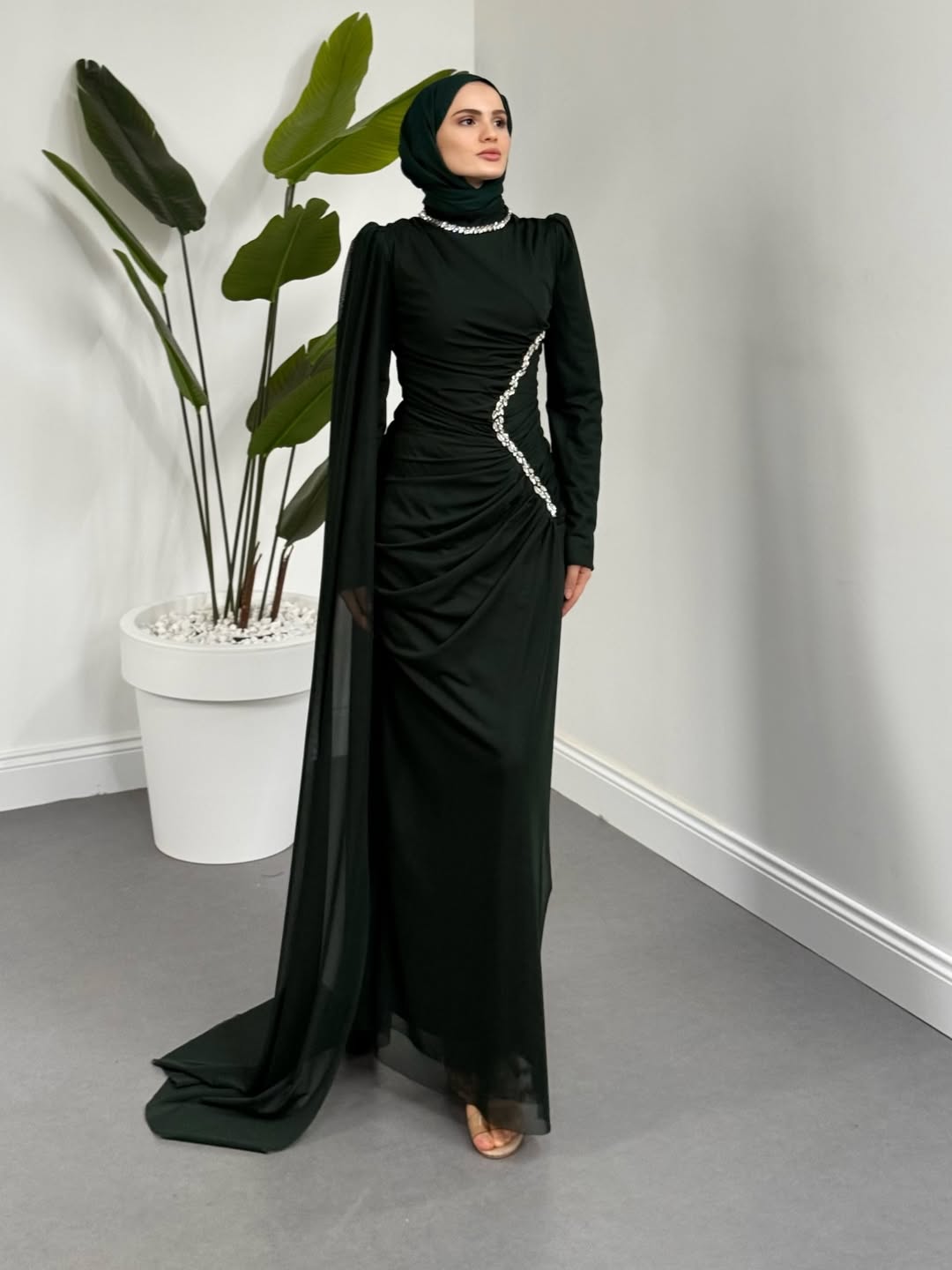 Opheline Taşlı Tül Kumaş Abiye