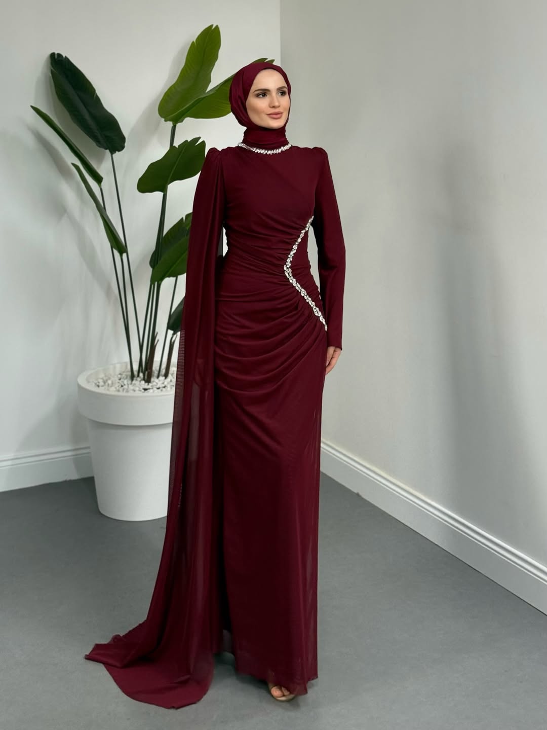 Opheline Taşlı Tül Kumaş Abiye