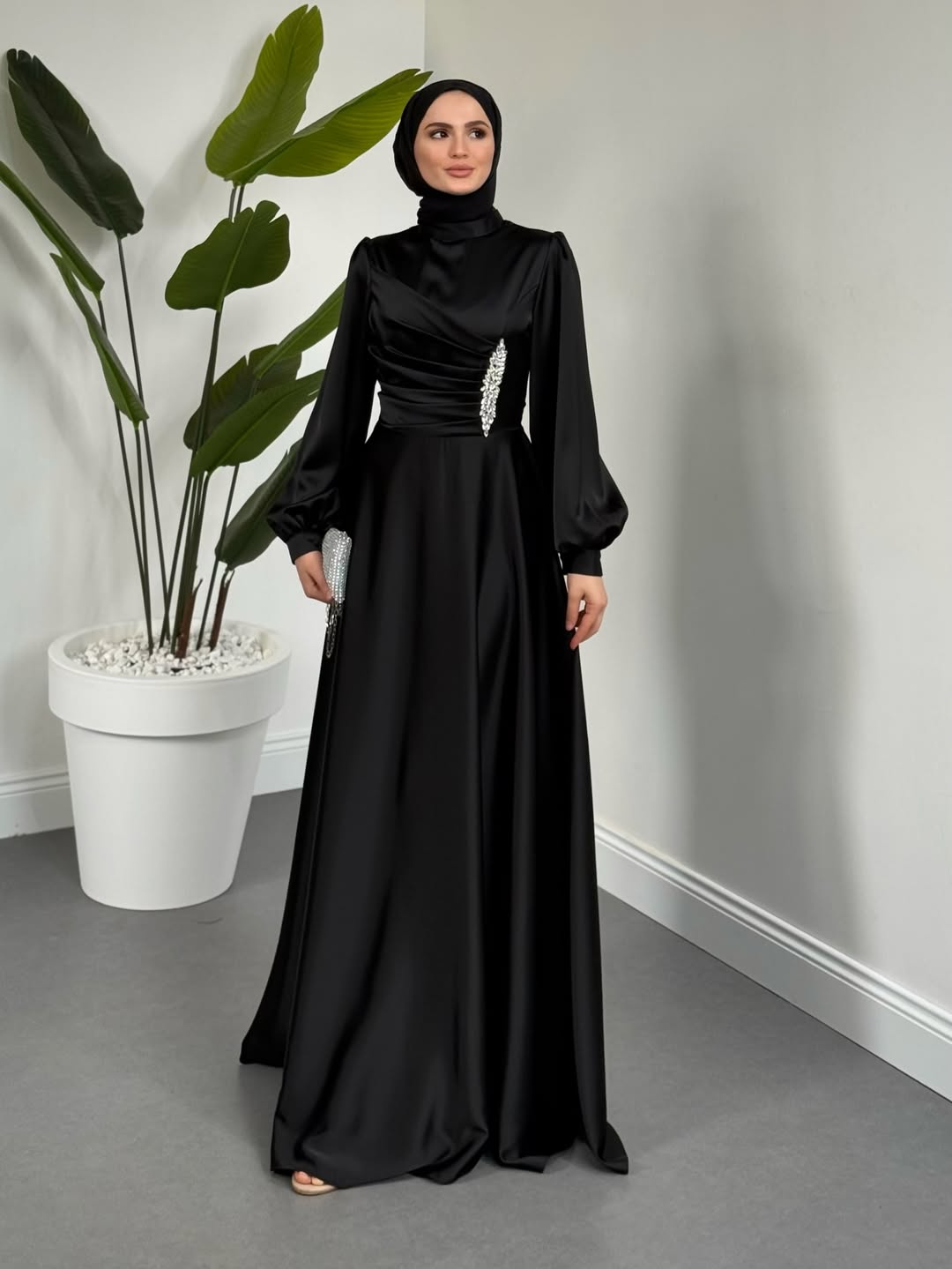 Florentine Taşlı Saten Abiye