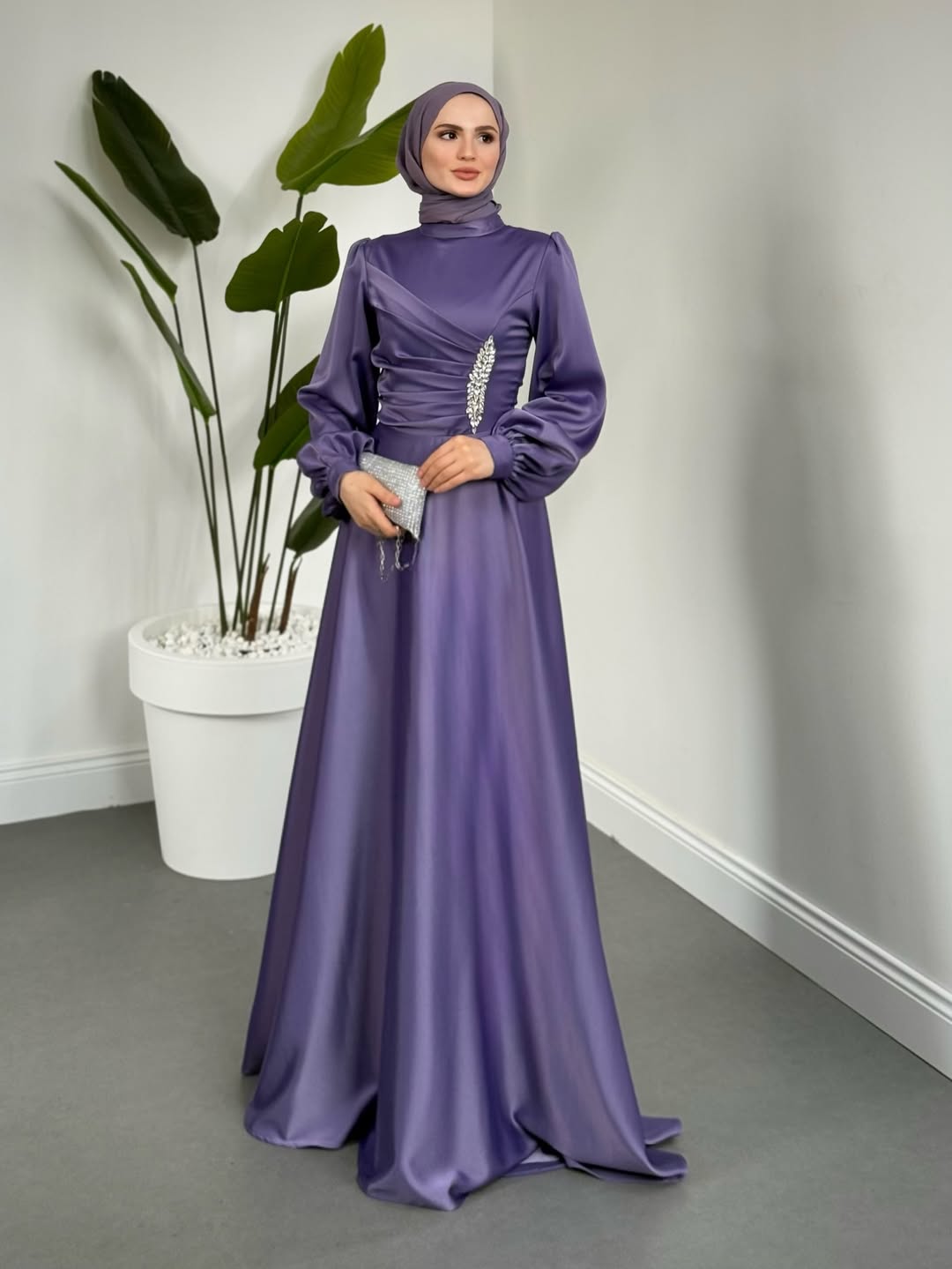 Florentine Taşlı Saten Abiye