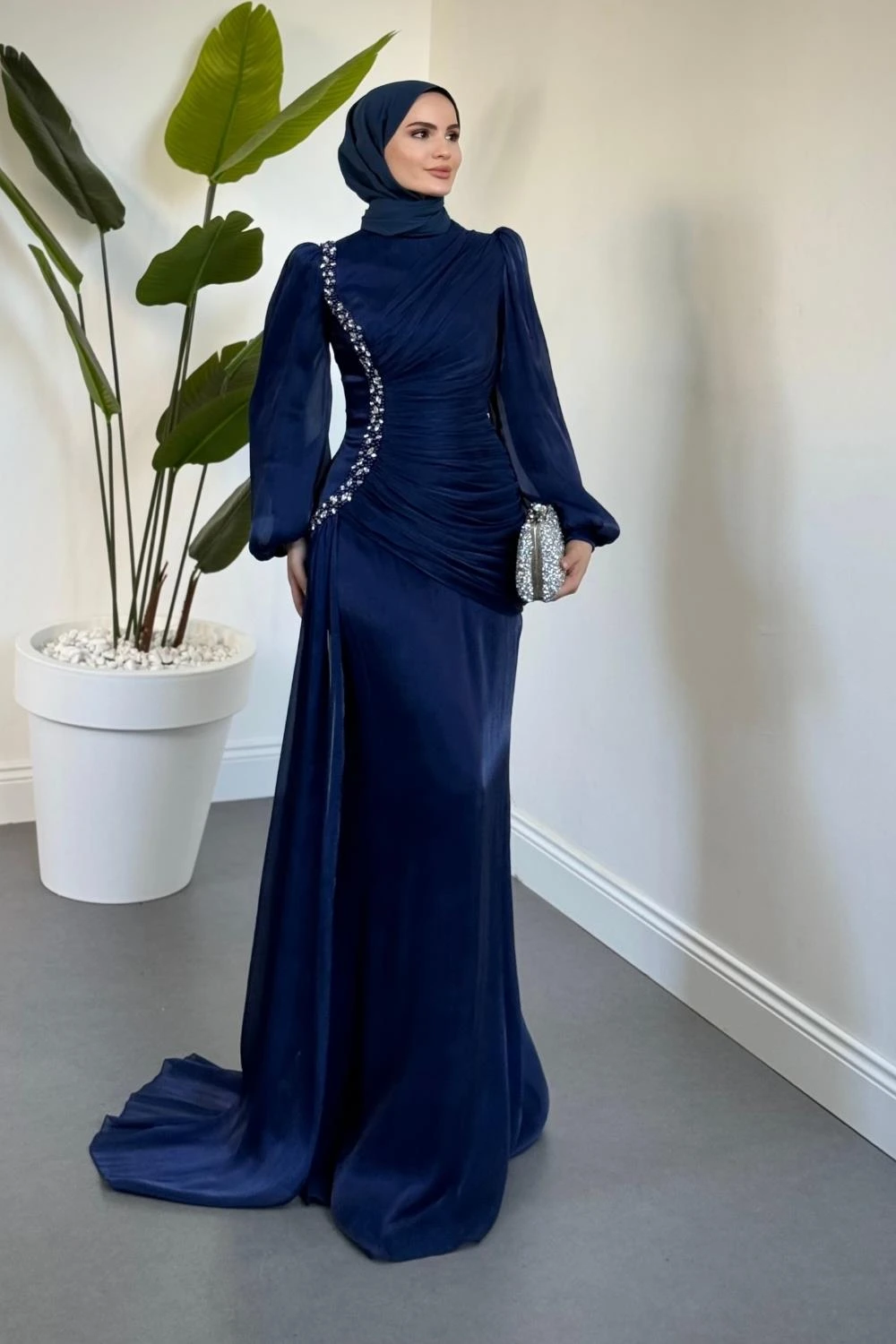 Ansel Yandan Taşlı Drapeli Janjan Abiye Lacivert