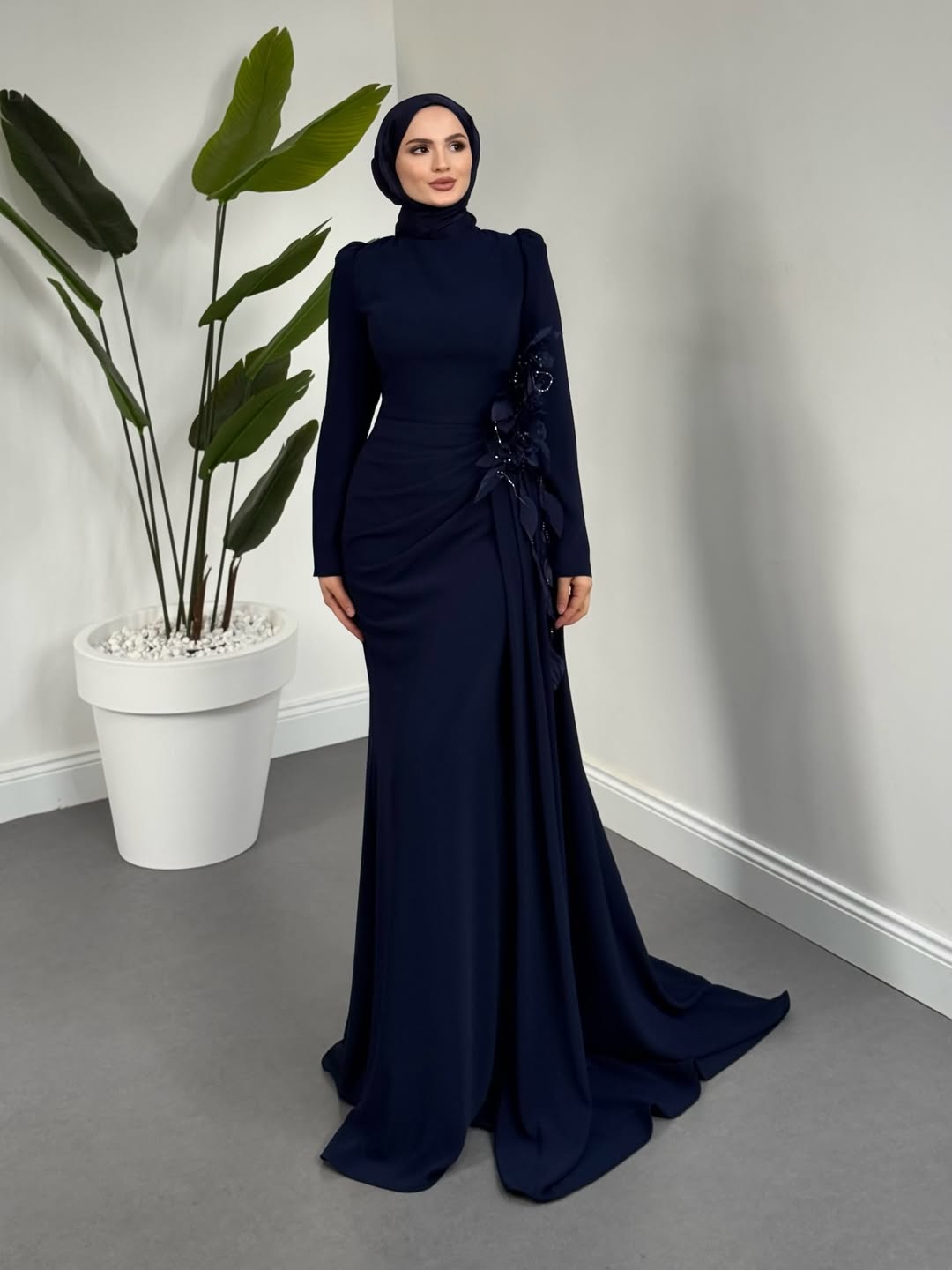 Ornella Yandan Tokalı Özel Tasarım Balık Abiye