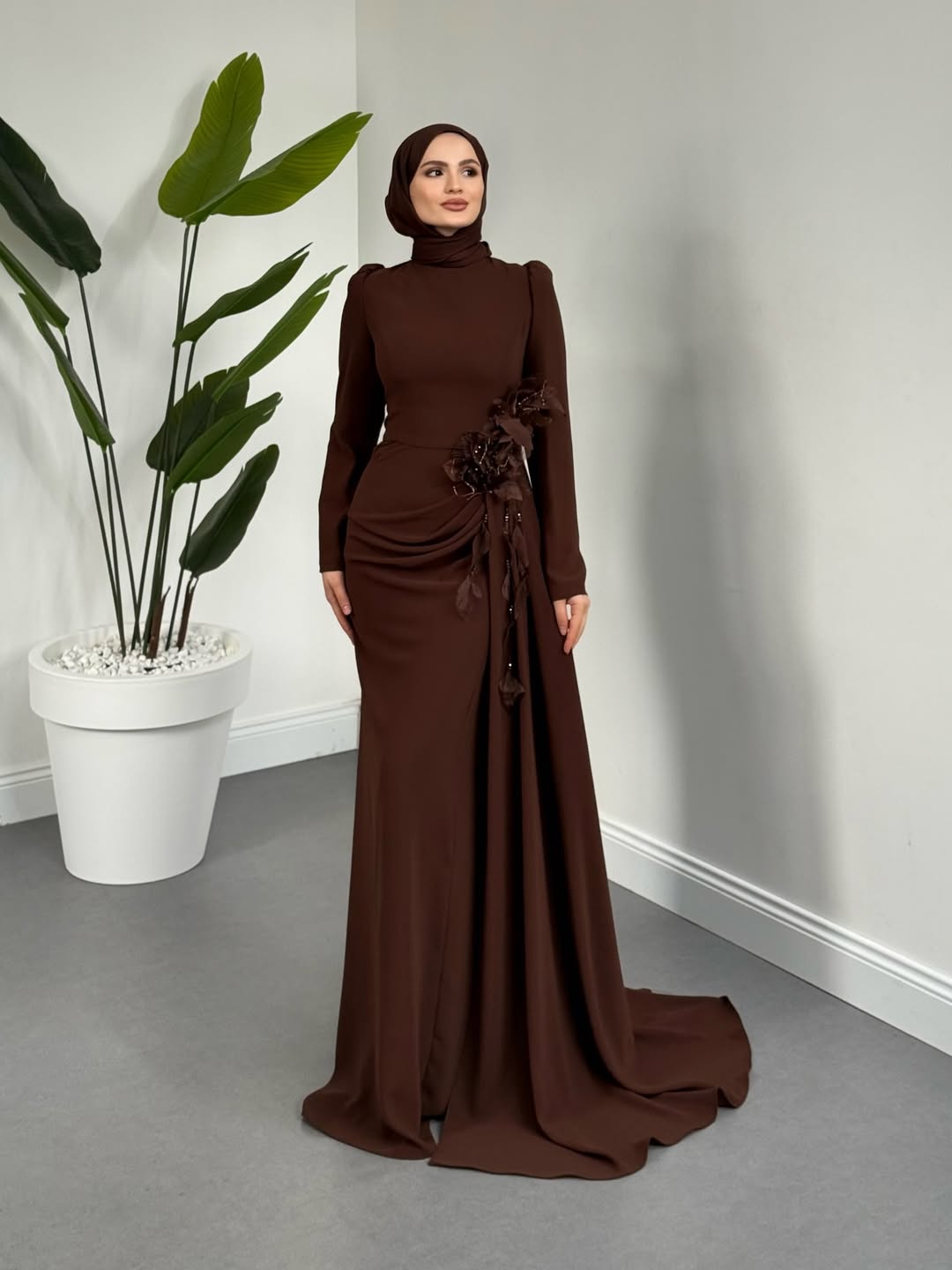 Ornella Yandan Tokalı Özel Tasarım Balık Abiye