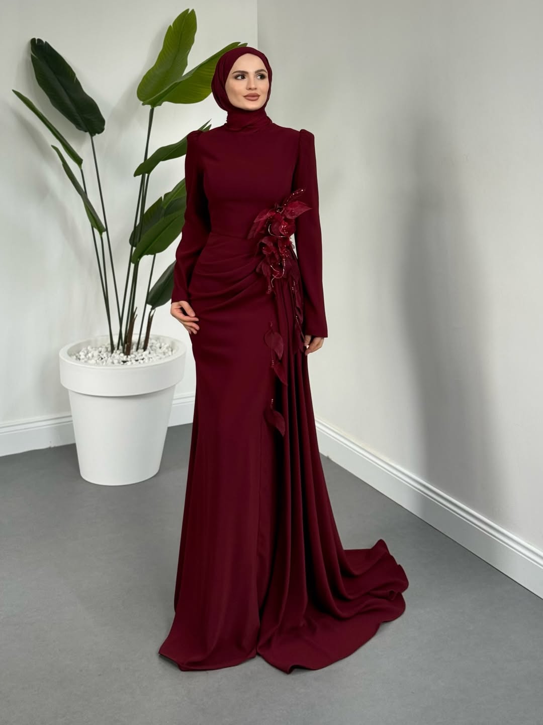 Ornella Yandan Tokalı Özel Tasarım Balık Abiye