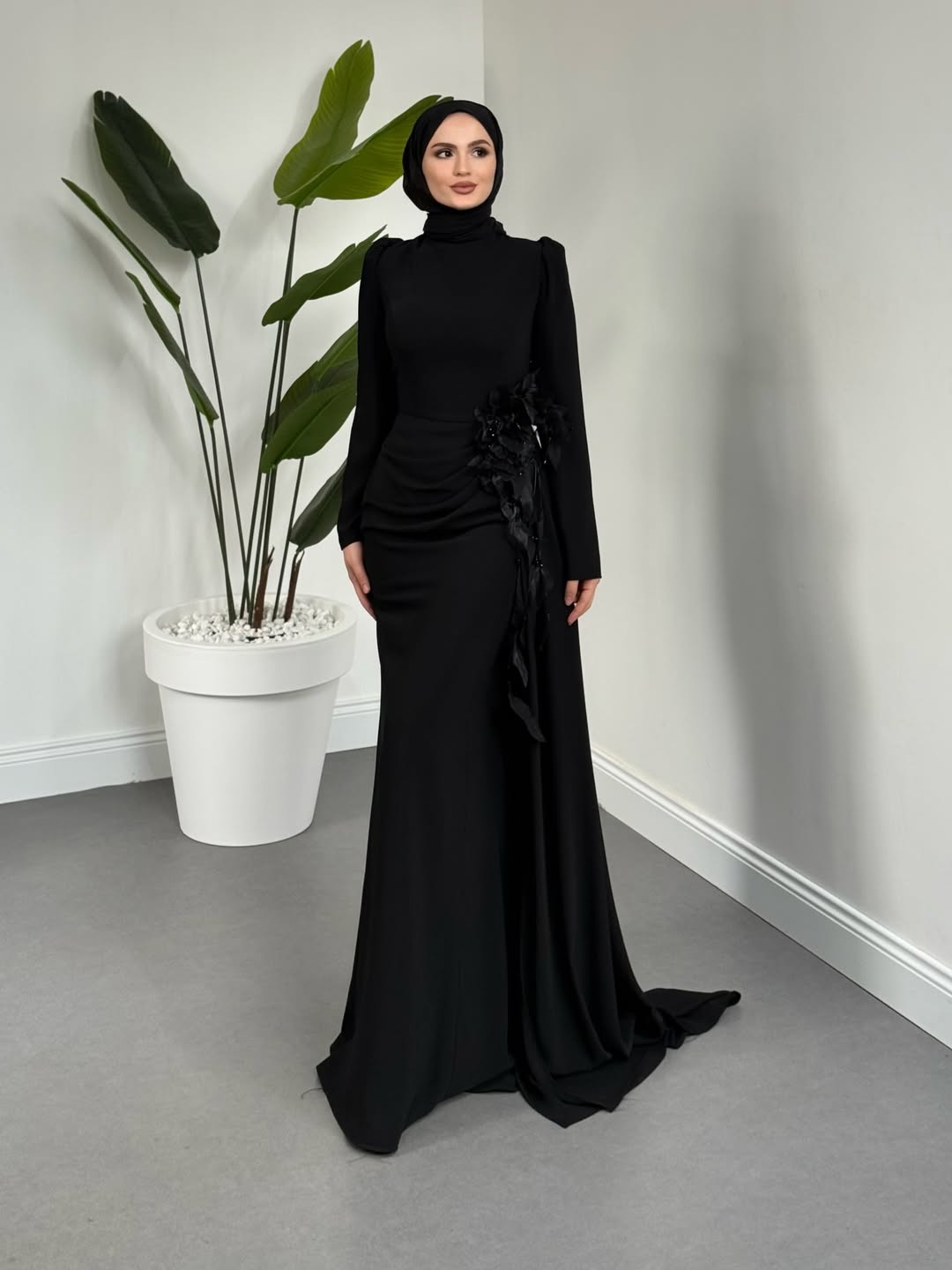 Ornella Yandan Tokalı Özel Tasarım Balık Abiye