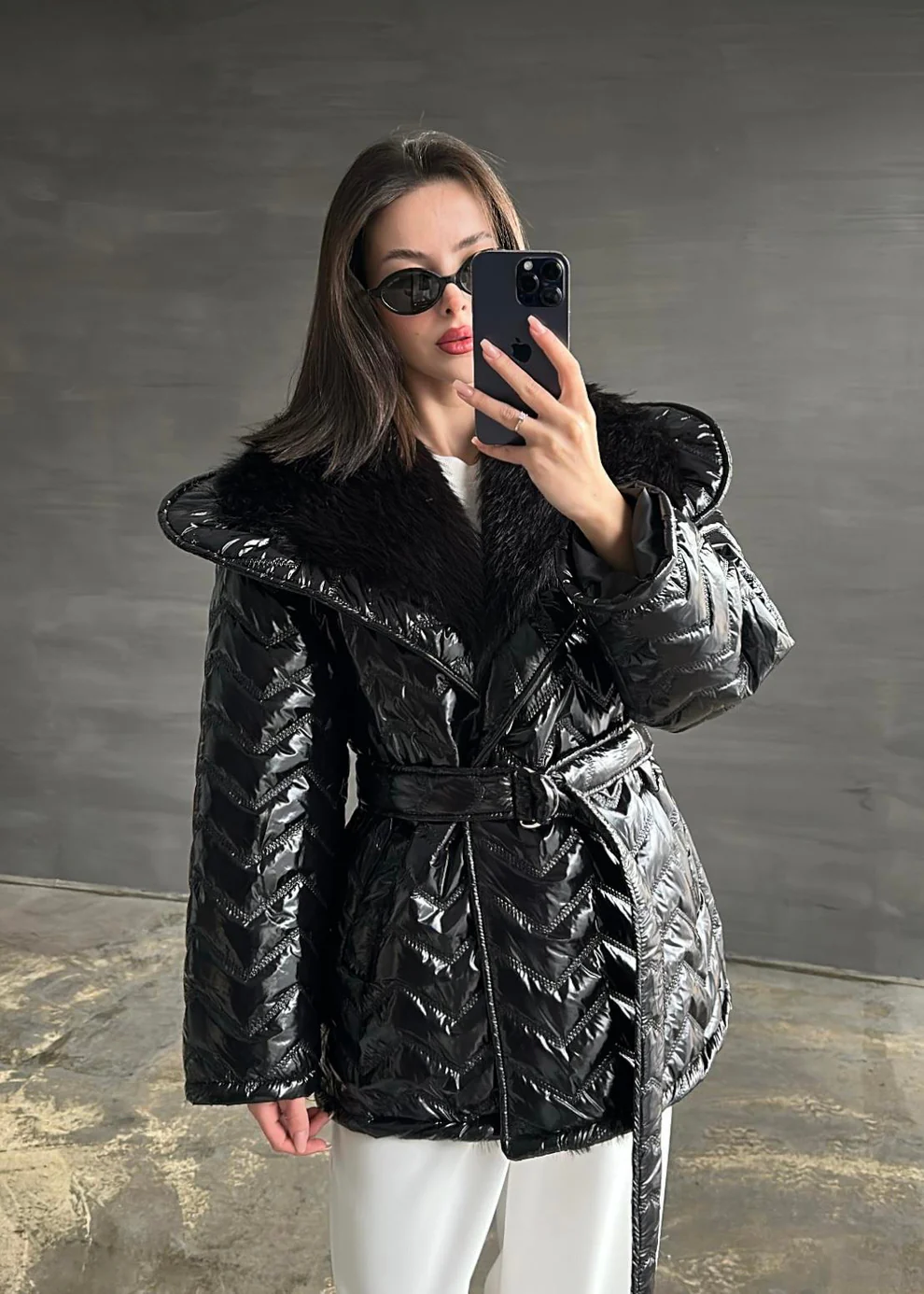 Rugan Yakası Kürklü Mont SİYAH